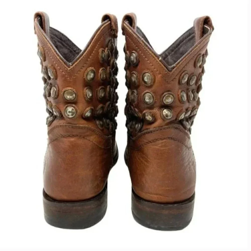 Frye Wyatt Distressed Brown Leather Studded Short Western Boots - Size 5.5